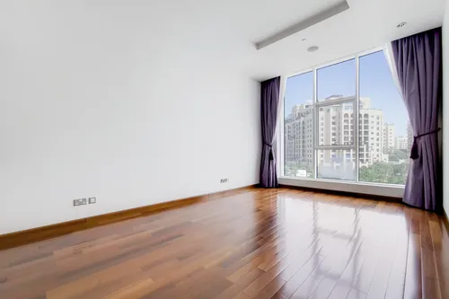 2 Bedrooms Apartment in Oceana Southern