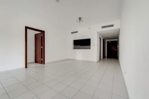 2 Bedrooms Apartment in Marina Tower