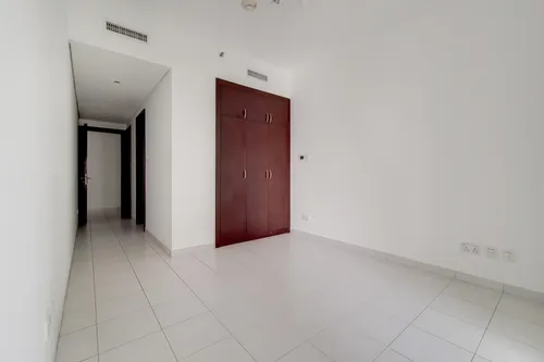 2 Bedrooms Apartment in Marina Tower