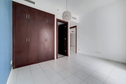 2 Bedrooms Apartment in Marina Tower