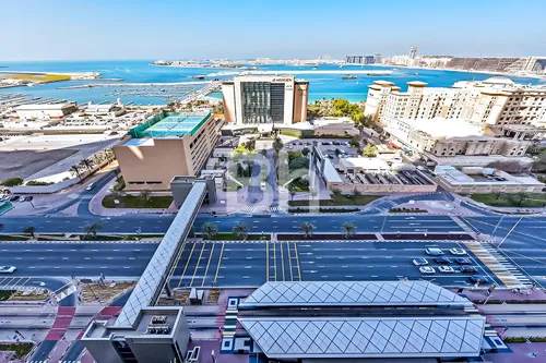 3 Bedrooms Apartment in Ocean Heights
