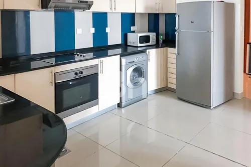 3 Bedrooms Apartment in Ocean Heights