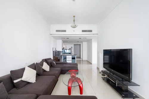 3 Bedrooms Apartment in Ocean Heights