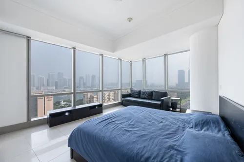 3 Bedrooms Apartment in Ocean Heights