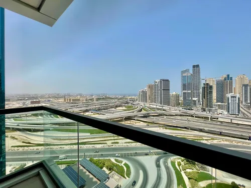 2 Bedrooms Apartment in Lakeside Residence