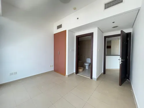 2 Bedrooms Apartment in Lakeside Residence