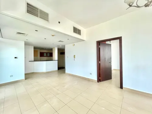2 Bedrooms Apartment in Lakeside Residence