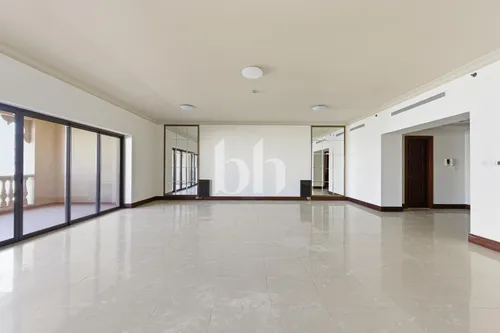 Type A | 3 Parking | Spacious Terrace | Park View
