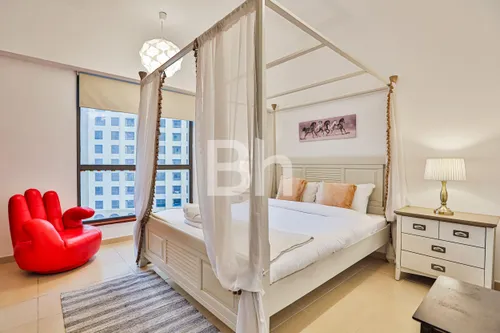 3 Bedrooms Apartment in Sadaf 4