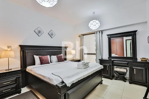 3 Bedrooms Apartment in Sadaf 4