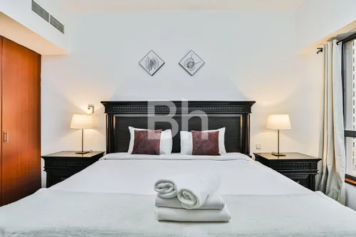3 Bedrooms Apartment in Sadaf 4