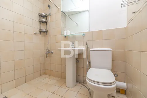 3 Bedrooms Apartment in Sadaf 4