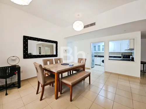 3 Bedrooms Apartment in Sadaf 4