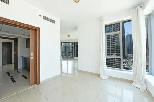 1 Bedroom Apartment in Blakely Tower