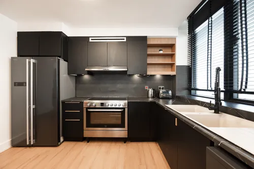 3 Bedrooms Apartment in Murjan Tower