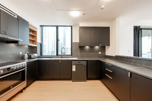 3 Bedrooms Apartment in Murjan Tower