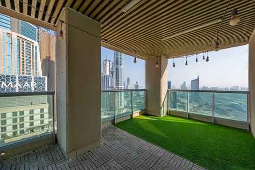 3 Bedrooms Apartment in Murjan Tower