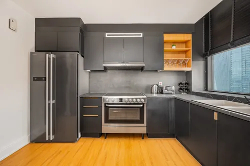 3 Bedrooms Apartment in Murjan Tower