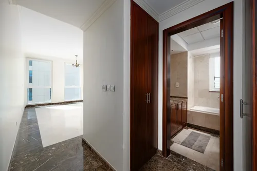 5 Bedrooms Penthouse in Al Seef Tower