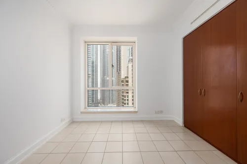 3 Bedrooms Apartment in Murjan Tower