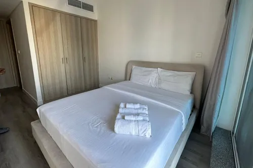 1 Bedroom Apartment in Lake Terrace
