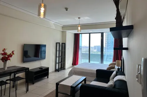 Apartment in Goldcrest Views 2