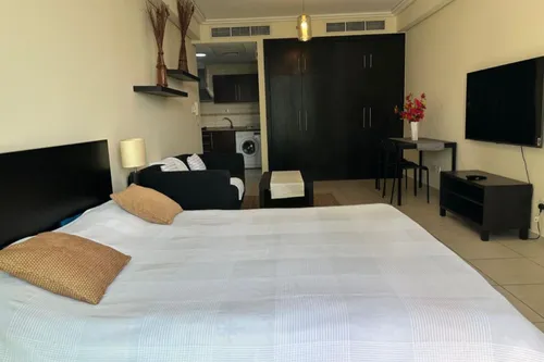 Apartment in Goldcrest Views 2
