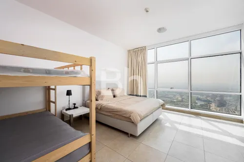 360 Golf Views | Quality Furniture | Chiller Free