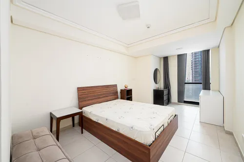 2 Bedrooms Apartment in Goldcrest Views 2