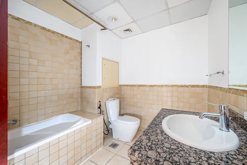 3 Bedrooms Apartment in Shams 1