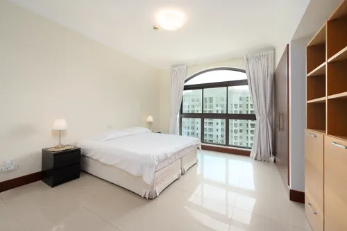 2 Bedrooms Apartment in Golden Mile 4