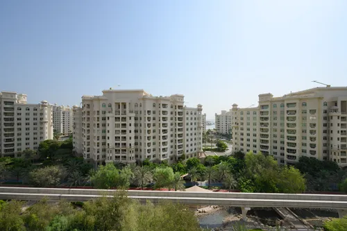 2 Bedrooms Apartment in Golden Mile 4