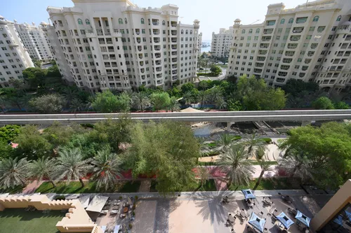 2 Bedrooms Apartment in Golden Mile 4