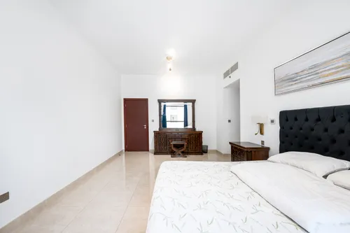 3 Bedrooms Apartment in Shams 2