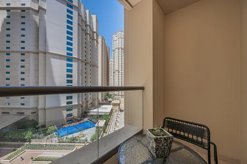 3 Bedrooms Apartment in Shams 2