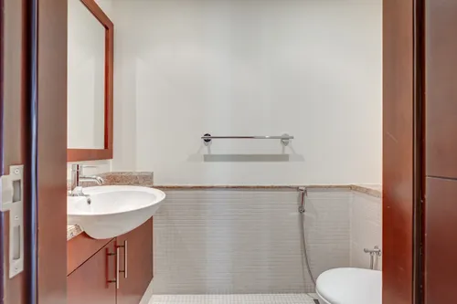 2 Bedrooms Apartment in South Ridge 3