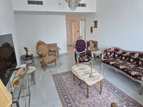 Fully Upgraded | Spacious | Vacant