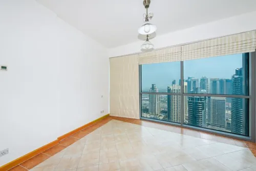 3 Bedrooms Apartment in Marina Terrace