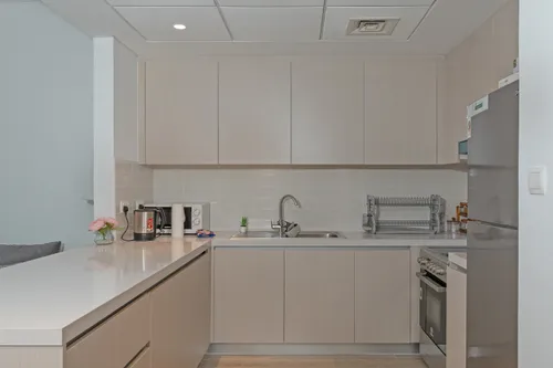 2 Bedrooms Apartment in Waters Edge