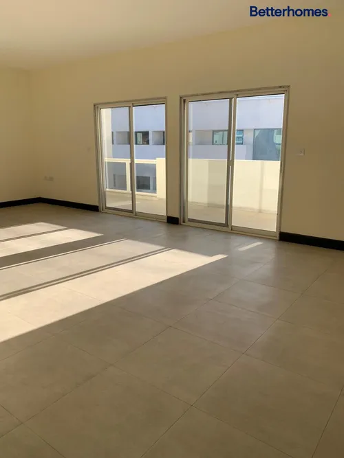 3 Bedroom for Rent | Unfurnished | Near Metro