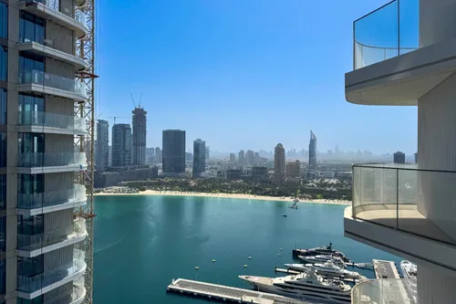 2 Bedrooms Apartment in Palace Beach Residence