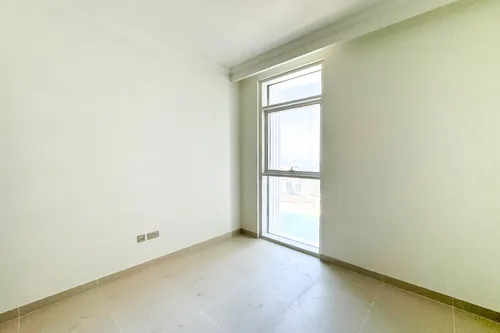 2 Bedrooms Apartment in Palace Beach Residence