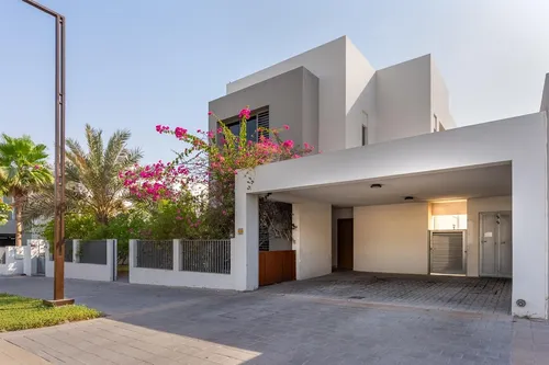5 Bedrooms Villa in Sidra Villas I