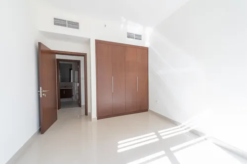 3 Bedrooms Apartment in Mulberry
