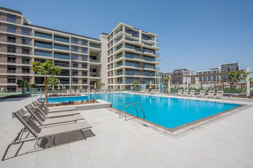 3 Bedrooms Apartment in Mulberry
