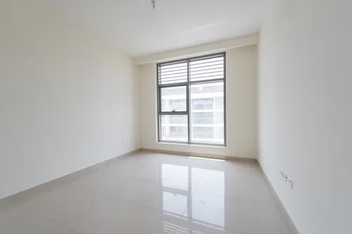 3 Bedrooms Apartment in Mulberry