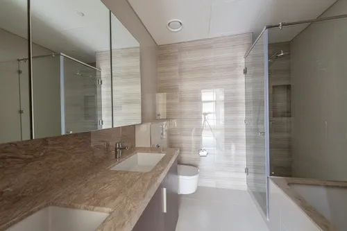 3 Bedrooms Apartment in Mulberry