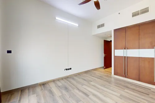 5 Bedrooms Apartment in Park Gate Residences