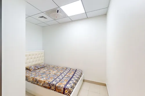 5 Bedrooms Apartment in Park Gate Residences