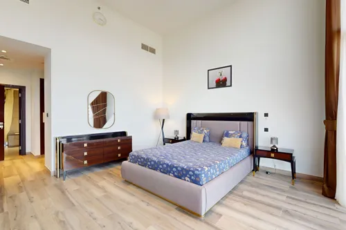 5 Bedrooms Apartment in Park Gate Residences